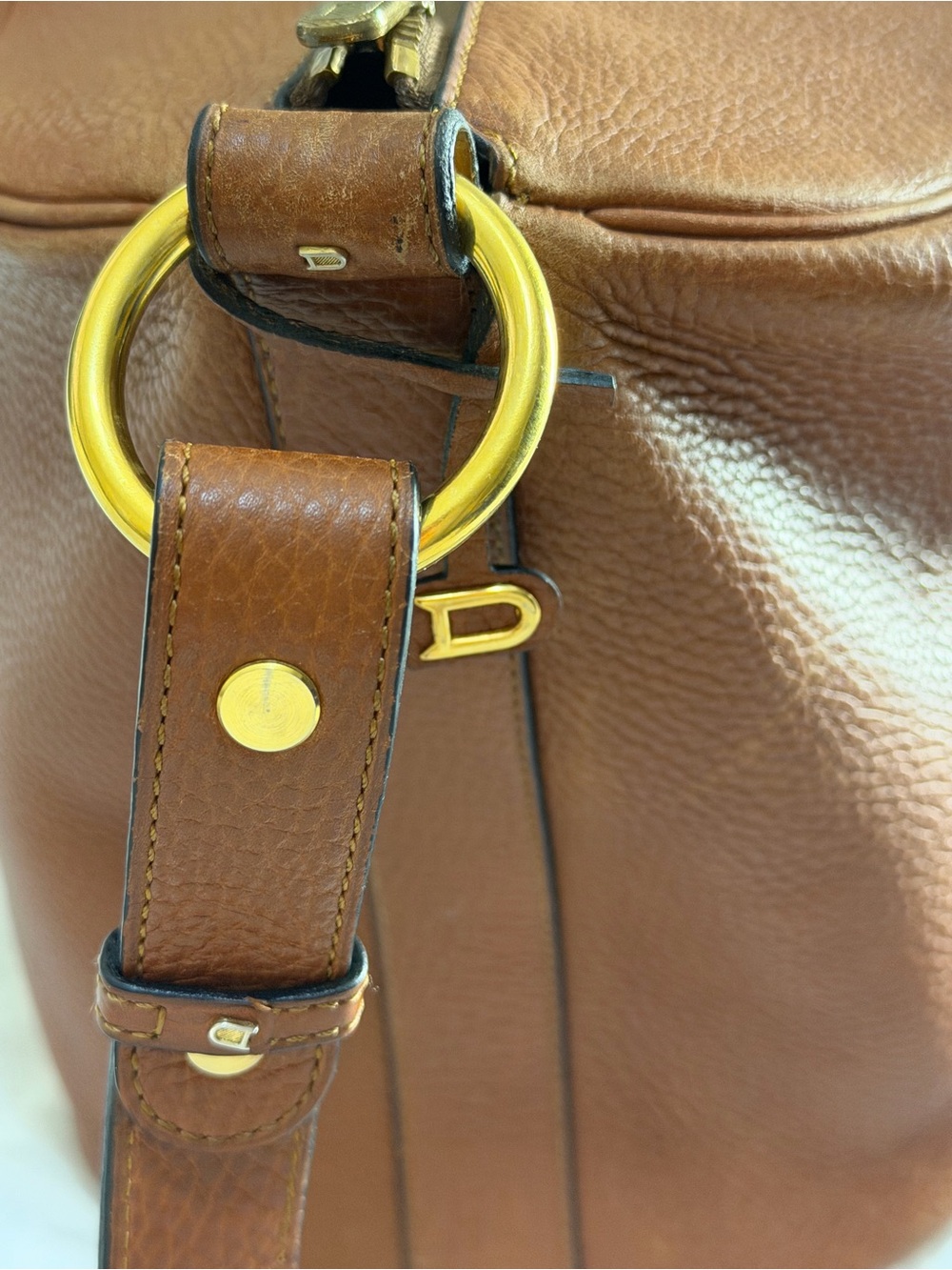 Vintage Delvaux Brown Leather with Gold Carabiner- Modele Depose Bucket bag - Picture 16 of 16
